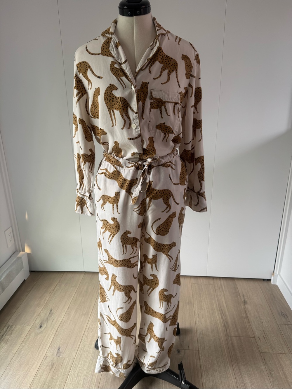 Love & Lore PJ set (leopard print)